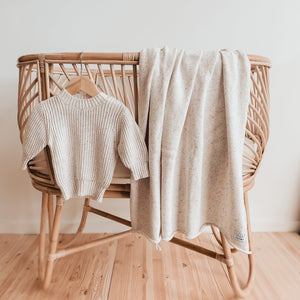 Sprinkle knit blanket